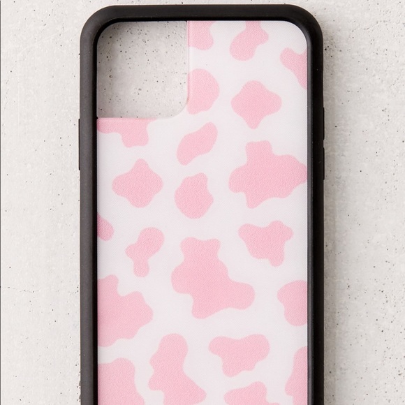 WILDFLOWER | BNIB PINK MOO COW PRINT IPHONE CASE (XS MAX) - Picture 5 of 6